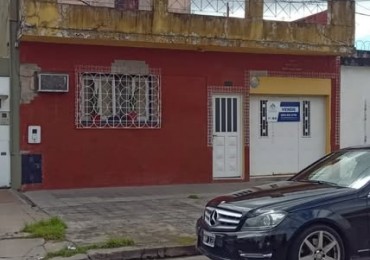 CASA EN VENTA -  3 DORM